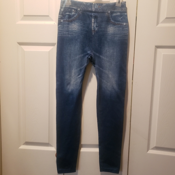 Other - 3/$10 Girls blue denim print jeggings